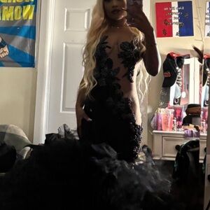 Black prom dress